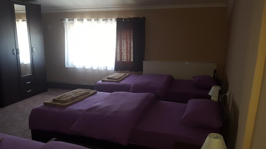 Inn Stefanija ซูโบติกา ภายนอก รูปภาพ